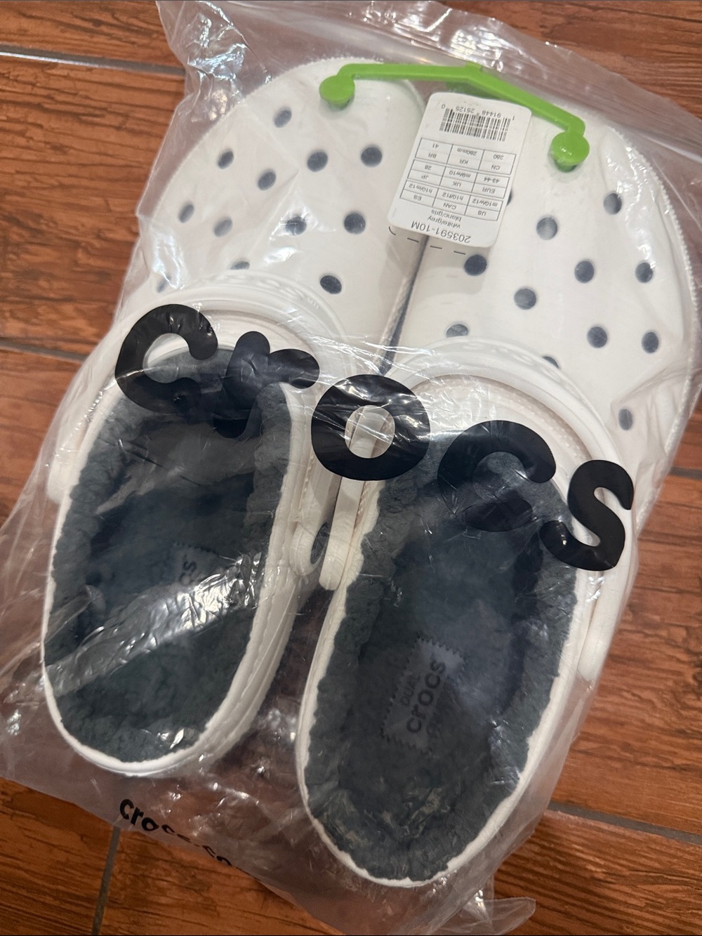 CROCS Classic Lined Clog in White with Black Lining